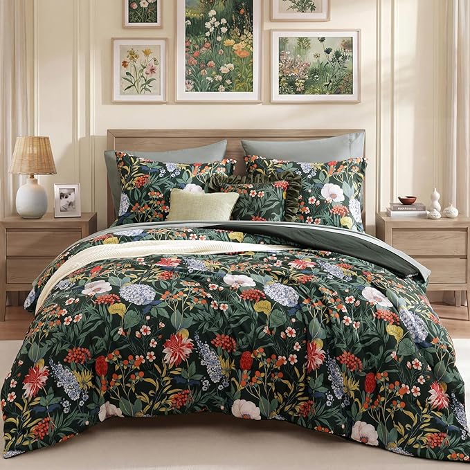 CASAAGUSTO Queen Comforter Set-7 Pieces Green Botanical Floral Bedding, Flowers Printed Design Queen Bed in a Bag with Botanical Flowers Comforter, Sheets, Pillowcases & Shams