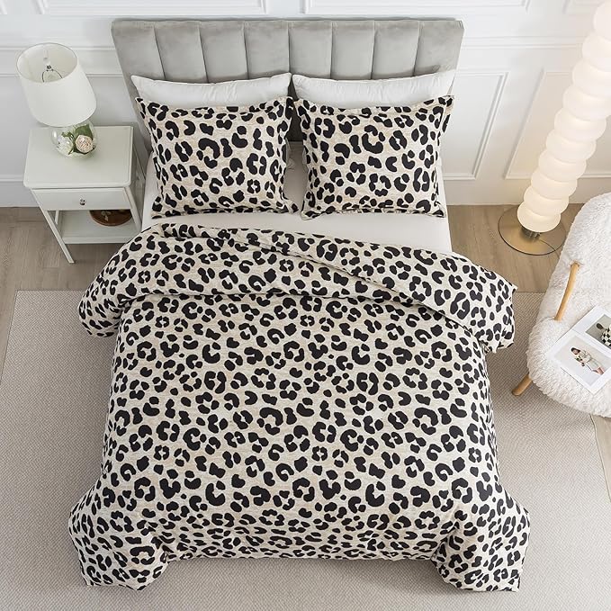 Caressma Safari Leopard Cheetah Print Comforter Set, King Size 3 Pieces for All Seasons, Ultra Soft Microfiber, Untamed Wilderness Style Comforter with Pillowshams