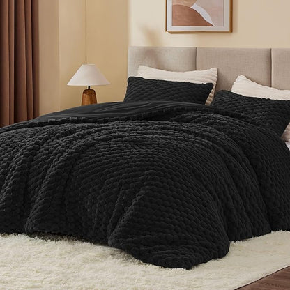 BEDELITE Fluffy Full Size Comforter Set - Black Fleece Soft Comforter for Full Size Bed, Luxury Warm Bedding Set for Winter, Fuzzy Bed Set 3 Pieces (1 Comforter, 2 Pillowcases)