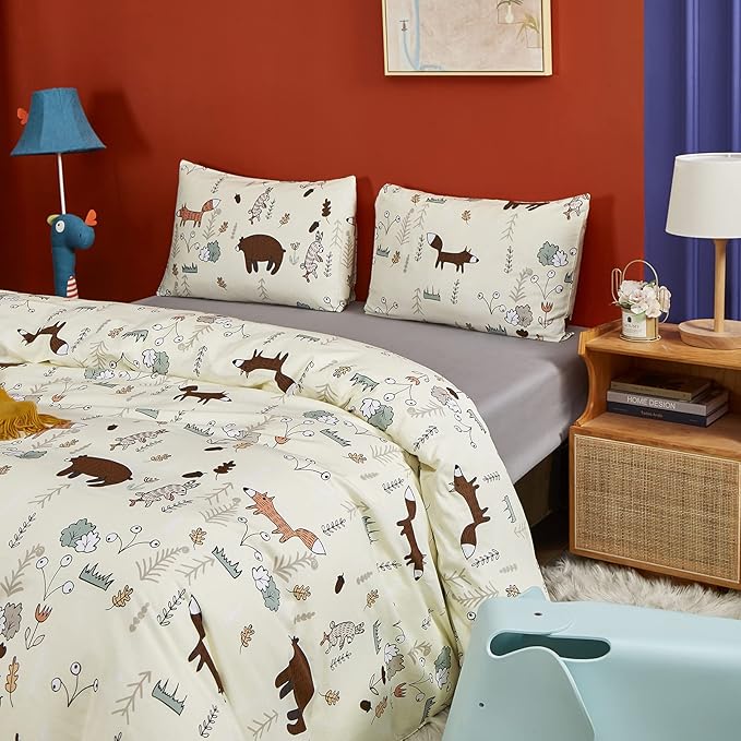 CLOTHKNOW Yellow Twin Comforter Set Kids Bedding Comforter Sets Soft Animal Cartoon Comforter Fox Rabbit Beige Bedding with 2 x Pillow Cases