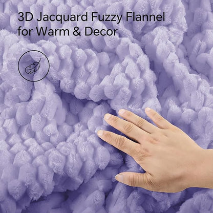 BEDELITE Fluffy King Size Comforter Set - Light Purple Fleece Soft Comforter for King Size Bed, Luxury Warm Bedding Set for Winter, Fuzzy Bed Set 3 Pieces (1 Comforter, 2 Pillowcases)