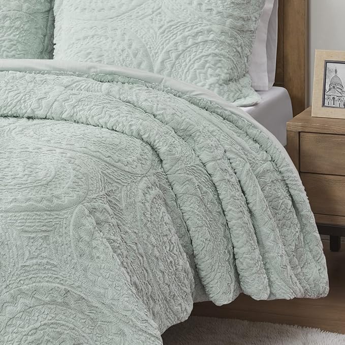 Madison Park Arya Soft, Cozy Plush Comforter Set, Medallion Embroidered Design, Modern All Season Down Alternative Bedding with Matching Sham, Full/Queen, Aqua 3 Piece