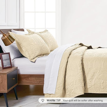 Love's cabin King Size Quilt Set Camel Bedspreads - Soft Bed Fall Lightweight Bedspread Comforter - Modern Style Coin Pattern Coverlet for All Season - 3 Pieces (1 Quilt, 2 Pillow Shams)