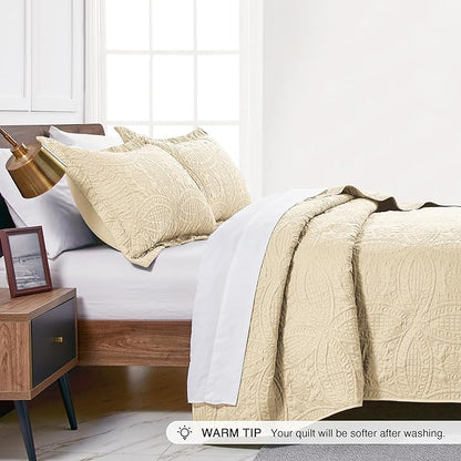 Love's cabin California King Size Quilt Bedding Set Camel Bedspreads - Cal King Summer Lightweight Bedspread Comforter - Coin Pattern Coverlet for All Season - 3 Pieces (1 Quilt, 2 Pillow Shams)