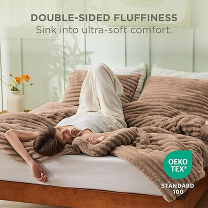 Bedsure King Size Comforter Set - GentleSoft™ 3 Pieces Fluffy Double-Side Fleece Comforter Set, Cozy Striped Room Decor Aesthetic, Luxury Taupe King Bedding with 2 Pillowcases, 104x90 Inches