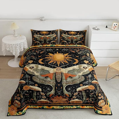 Erosebridal Mystical Luna Moth King Size Comforter Set, Halloween Moth Mushroom Bedding Set, Bohemia Floral Black Comforter for Teens Women Men for Boho Room Decor, Vintage Aesthetic Quilt