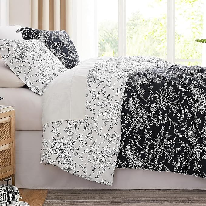 Southshore Fine Living, Inc. Extra Large King Comforter Oversized, Down Alternative Floral Comforter Set with Matching Pillow Shams, Reversible Bedding Sets, Fits Cal/King, Winter Brush Black/White