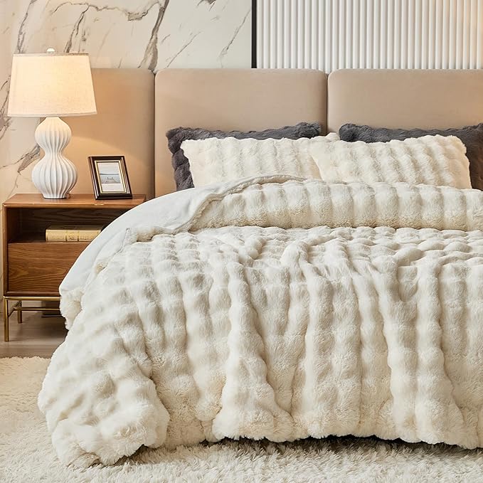 Full Faux Rabbit Fur Comforter Set - 3 Pieces Fluffy Bedding Set Ultra Soft Warm Shaggy Winter Flannel Bed Set, Luxury Skin Friendly Sherpa Comforter Set & Pillow for Thanksgiving Cream White Beige