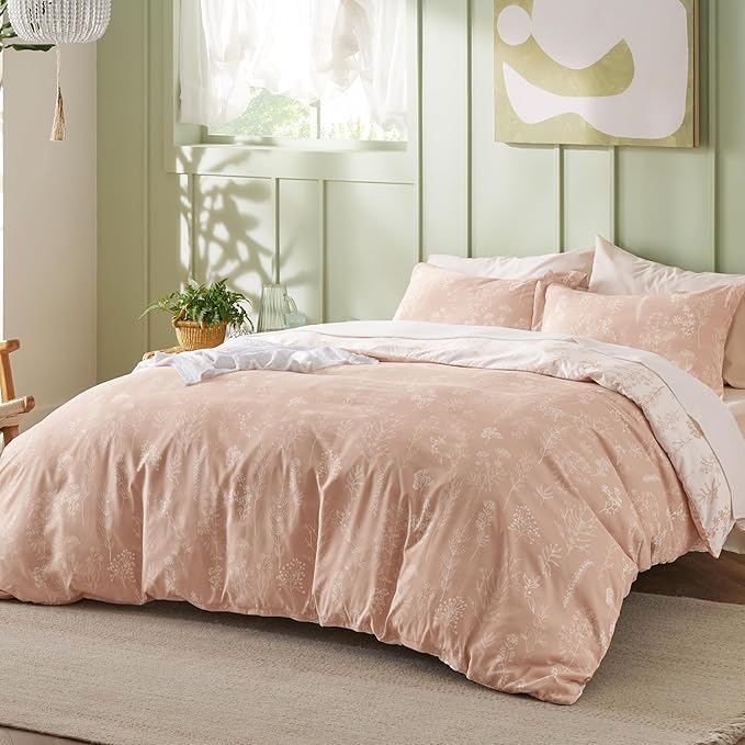 Bedsure Oversized Queen Comforter Set - Dusty Rose Bed Set, 3 Pieces Cute Floral Bedding, 1 Soft Reversible Botanical Flowers Comforter and 2 Pillow Shams