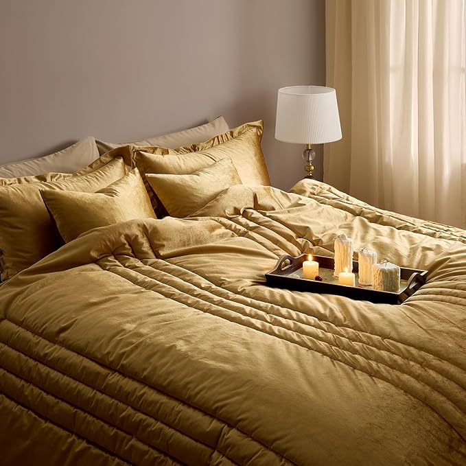 MUSSEL Velvet California King Size Comforter Set 3 Pieces,Luxury Gold All Season Cozy Velvet Bedding Comforter Sets,Modern Striped Lightweight Fluffy Bedroom Sets