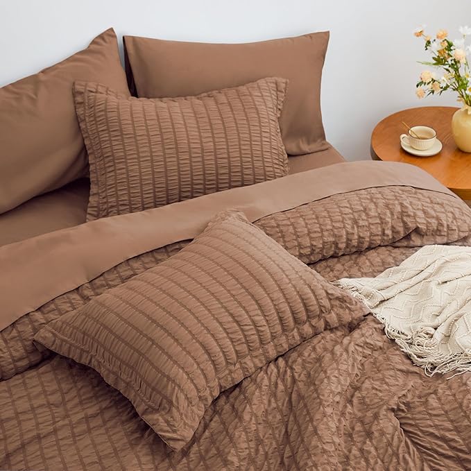 Love's cabin Seersucker Mocha Mousse Twin Comforter Set, 5-Piece All Season Lightweight Bed in a Bag Bedding Set with Comforter, Flat Sheet, Fitted Sheet, Pillowcase and Sham | Soft, Breathable, Lightweight