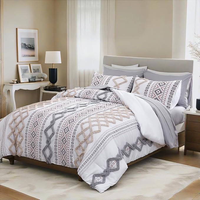 MOVE OVER Beige and Gray Tufted Comforter Set King Size 5 Pieces Farmhouse Bedding Set 100% Soft Microfiber Boho Aztec Bedroom Comforter Set Modern Style Ethnic Boho Tufted Bed Set for All Seasons