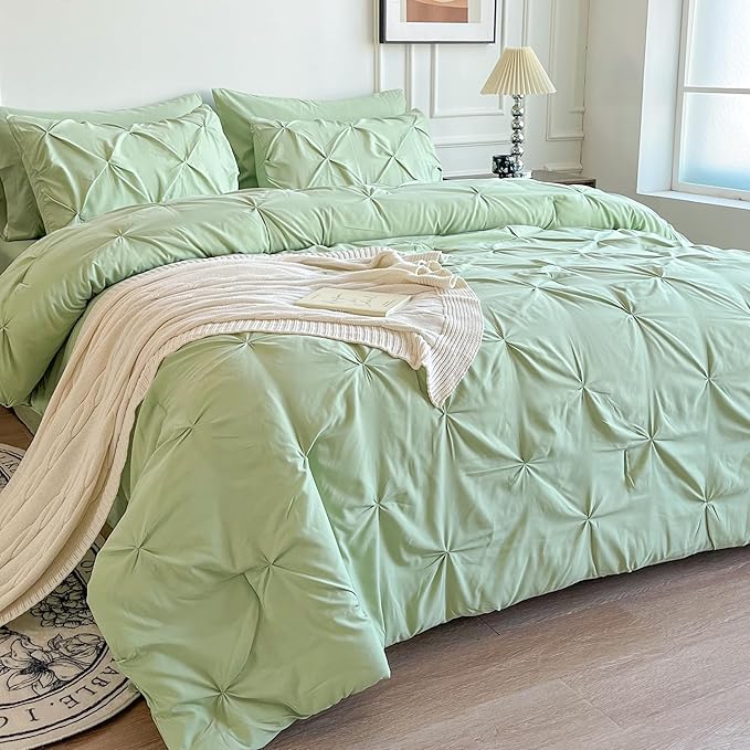 Maple&Stone Green Comforter Set Queen, 7 Pieces Bed in a Bag Queen, Pintuck Bedding Sets with Comforter, Sheets, Pillowcases & Shams - Light Green
