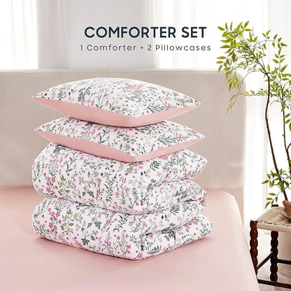 Wake In Cloud - Floral Comforter Set, Shabby Chic Cottage Garden Botanical Flower Style with Elegant Wildflower Pattern, Soft Lightweight Bedding, 3 Pieces, Pink White, Queen Size