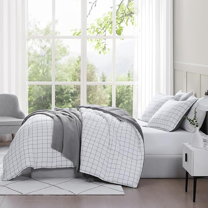 Casa Platino Queen Comforter Set - Pre-Washed Duvet Insert & 2 Pillow Shams - Brushed Microfiber Windowpane