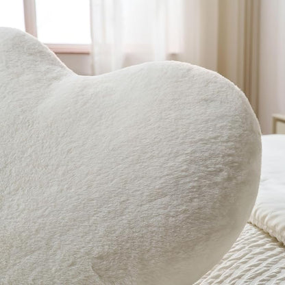 2PCS Throw Pillows Heart Pillow Home Decor Decorative Couch Pillows Bed Pillows Outdoor Pillows,White 13"*19"