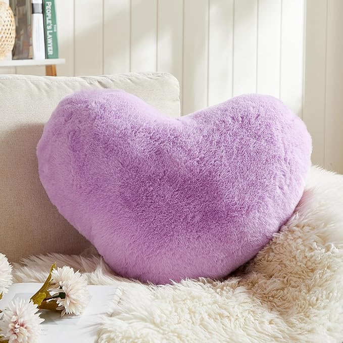 EastTree Heart Shaped Pillow, Purple Ultra Soft Extra-Large Fluffy Love Throw, Women Girls Living Room Decor Gift 15x18 Inch