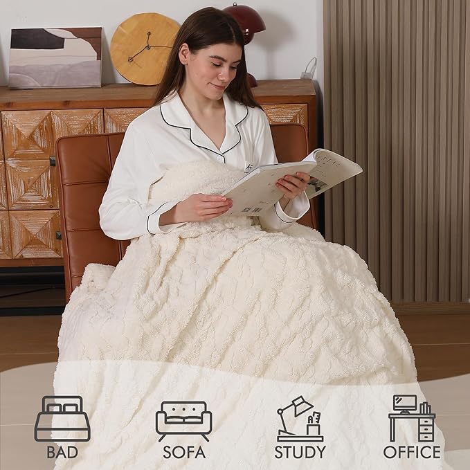 Heating Blanket Twin Size Extra-Thick and Warm Electric Blanket with 10 Hour Auto Off & 5 Heating Levels, 3D Pattern Design and Overheating Protection, White