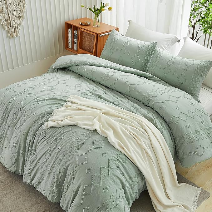 Andency Sage Green Tufted Comforter Set Queen(90x90Inch), 3 Pieces(1 Tufts Comforter, 2 Pillowcases) Boho Textured Farmhouse Bed, Microfiber Down Alternative Geometric Bedding Set