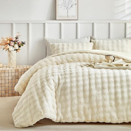 Tokokimo Fluffy Fleece Queen Size Comforter Set, Ultra Soft Reversible Heavyweight Fleece Bedding, Extra Warm Winter Comforter with 2 Pillow Cases, All Season Fuzzy Comforter Set, Beige