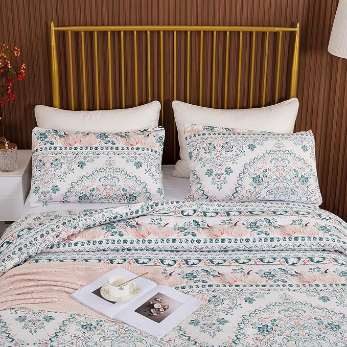 CLOTHKNOW Green Floral Queen Comforter Set Botanical Bedding Comforter Sets Boho Comforter Pumpkin Comforter Queen with 2 x Pillow Cases