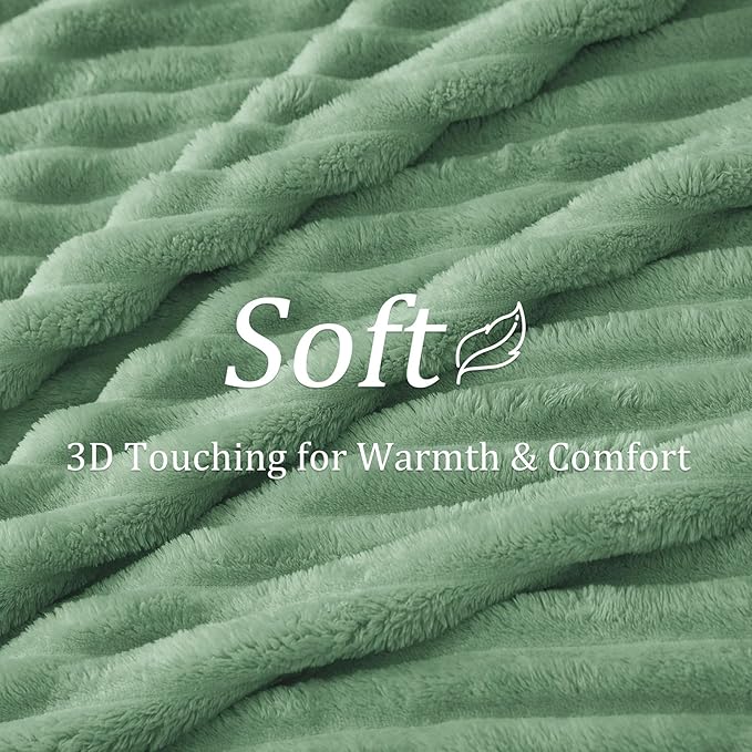 BEDELITE Fleece Throw Blanket for Couch - 300GSM Soft & Warm Fluffy Green Blanket, Decorative and Giftable Striped Blankets for Women, Men, 50"x60"