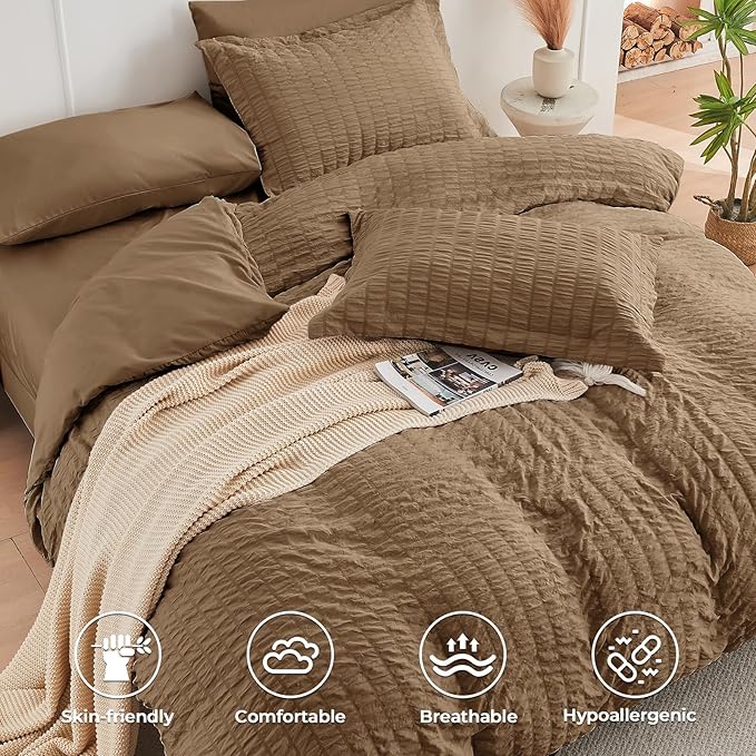 HYMOKEGE Brown King Size Comforter Set Seersucker 7 Pieces, All Season Luxury Bed in a Bag for Bedroom, Bedding Set with Comforter, Sheets, Pillowcases & Shams