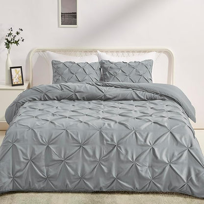 Amazon Basics Soft, Lightweight King Size Comforter Set, All-Season Down-Alternative 3-Piece Bedding Set, Pinch Pleat Design with Piped Edges, Dark Grey