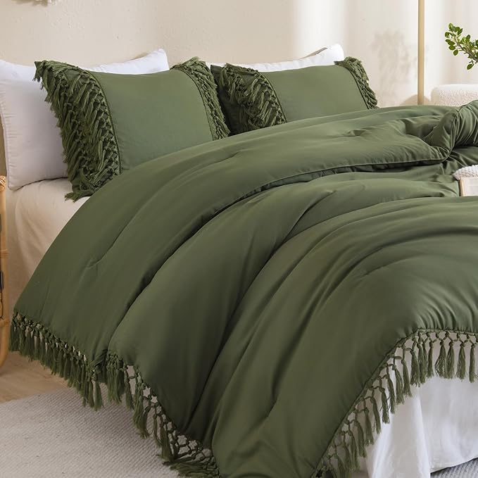 Andency Olive Green Comforter Set Queen, 3 Pieces Boho Tassel Lightweight Soft Bedding Comforter Sets, All Season Fluffy Fringe Bed Set (90x90In Comforter & 2 Pillowcases)