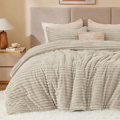 BEDELITE Fleece Full Comforter Set -Super Soft & Warm Fluffy Linen Bedding, Luxury Fuzzy Heavy Bed Set for Winter with 2 Pillow Cases