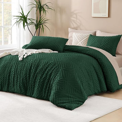 Andency Dark Emerald Green Oversized Comforter King Size 120"x98", 3 Pieces Boho Bedding Set & Collections, Farmhouse Tufted Fluffy Bed Set (1 Comforter, 2 Pillowcases)