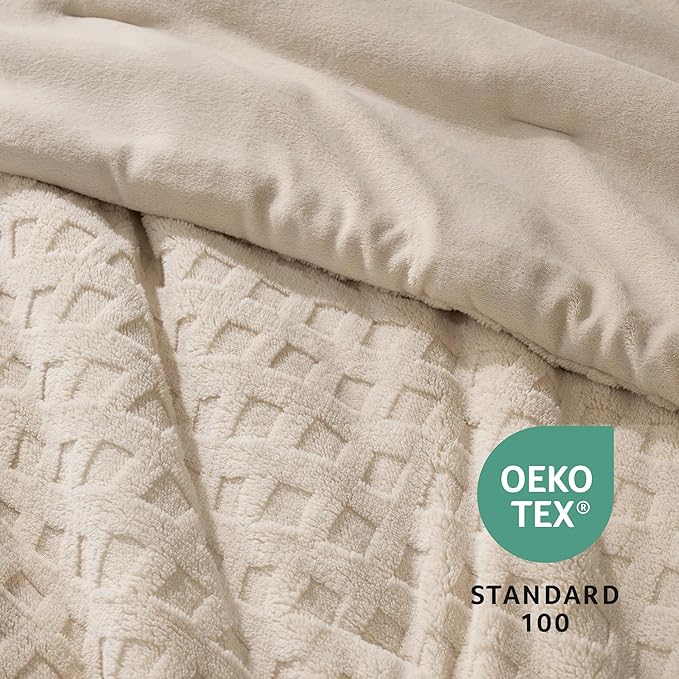 Amélie Home Waffle Comforter King Size Set, Khaki Fleece Beding Set, Fluffy Plush Bedding Set for Winter，Super Soft Warm,3 Pieces, 1 Cozy Comforter and 2 Pillowcases