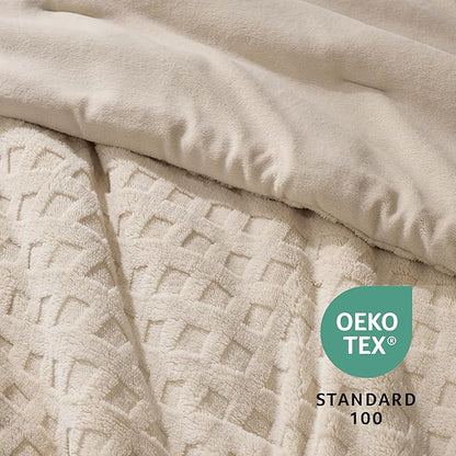 Amélie Home Waffle Comforter Queen Set, Khaki Fluffy Fleece Bedding Set, Super Soft Fluffy Plush Bedding Set for Winter, 3 Pieces, 1 Fuzzy Comforter and 2 Pillowcases