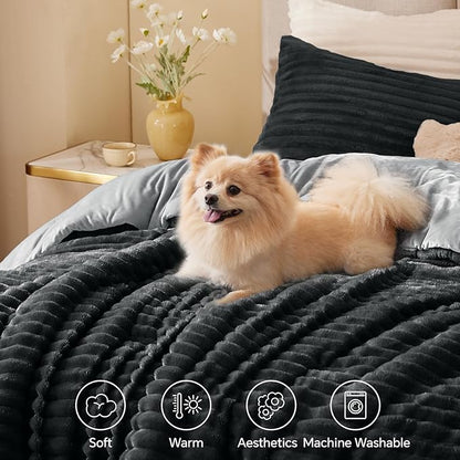 BEDELITE Fleece Twin Comforter Set -Super Soft & Warm Fluffy Black Bedding, Luxury Fuzzy Heavy Bed Set for Winter with 1 Pillow case