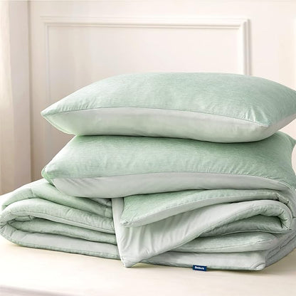 Bedsure King Comforter Set - Cooling and Warm Bed Set, Sage Green Reversible Bedding for All Season, 3 Pieces, 1 King Size Comforter (102"x90") and 2 Pillow Cases (20"x36")
