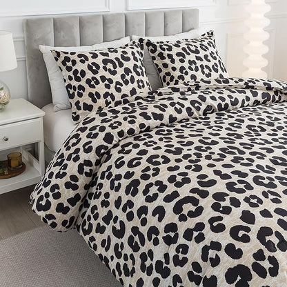 Caressma Safari Leopard Cheetah Print Comforter Set, Queen Size 3 Pieces for All Seasons, Ultra Soft Microfiber, Untamed Wilderness Style Comforter with Pillowshams