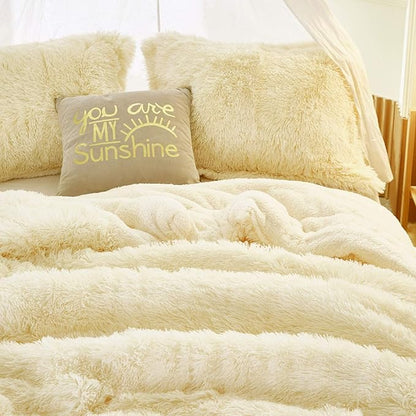 Joyreap 3-Piece Plush Shaggy Comforter Set, Twin Size Luxury Faux Fur Velvet Fluffy Bedding Set for All Season (Cream White, 68x86 inches)