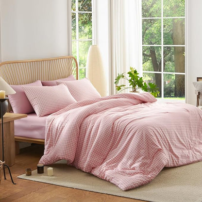 Nayoroom Gingham Comforter Set Queen Size Pink Plaid Checkered Comforter 3 Pieces Soft Lightweight Grid Dorm Bedding Set for All Seasons (1 Comforter, 2 Pillowcases)