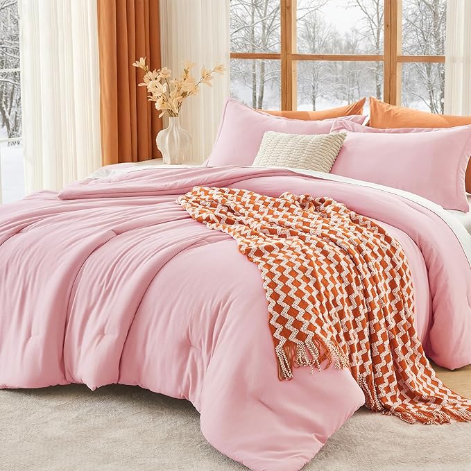 MUXHOMO Pink Twin/Twin XL Comforter Set, All Season Ultra Soft Down Alternative Bedding - 2 Piece Lightweight Bed Set Includes 1 Comforter (68"x88") and 1 Pillow Shams (20"x26")
