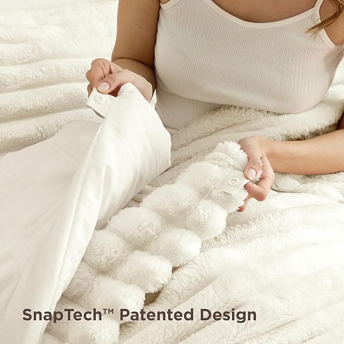Bedsure Gentlesoft™ 2-in-1 King Size Comforter Set and Detachable Fluffy Blanket, Cream White Bedding Set For All Season Use, SnapTech™ Design for Space Saving (Includes 2 Pillow Shams, 2 Pillowcases)