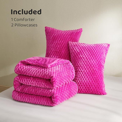 Petrichor Fluffy Queen Comforter Set - Ultra-Soft Pink Flannel Thick Comforter for Queen Bed, Luxury Warm Bedding Set for Winter & Fall, Cozy Fuzzy Bed Set 3 Pieces (1 Comforter & 2 Pillowcases)