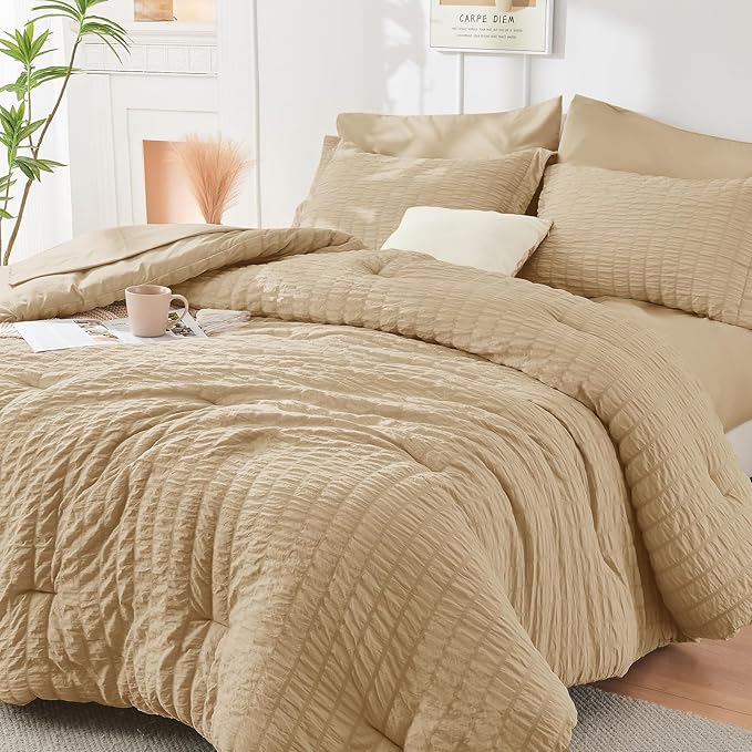 HYMOKEGE Khaki Twin XL Comforter Set Seersucker 5 Pieces, All Season Luxury Bed in a Bag for Bedroom, Bedding Set with Comforter, Sheets, Pillowcase & Sham