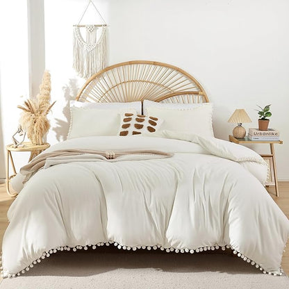 YIRDDEO Ivory Queen Ball Pom Fringe Comforter Set 3pcs, Boho Off White Aesthetic Luxurious Queen Bedding Set 3 Pieces, Vintage Ultra Soft Microfiber Comforter Set