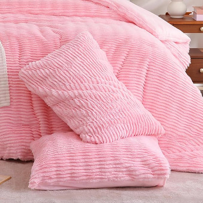 YIKUSH Full Comforter Set Fluffy Pink Full Size Bed Set Faux Rabbit Fur Fluffy Shaggy Furry Winter Bedding Ultra Soft Plush and Warm All Season 1 Comforter with 2 Pillow Cases (Full, Pink)