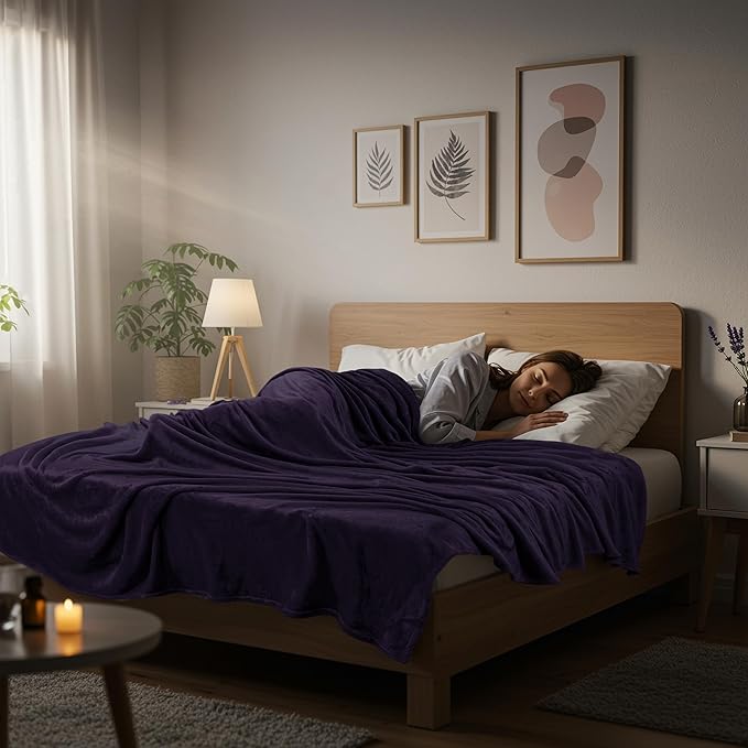 Utopia Bedding Fleece Blanket Twin Size Purple 300GSM Luxury Anti-Static Fuzzy Soft Microfiber Bed Blanket (60x80 Inch)