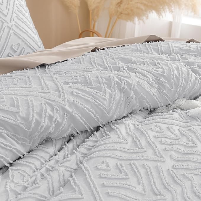 Andency Light Grey Oversized King Comforter 128''x120'', 3 Pieces Gray Soft Boho Bedding Set & Collections, Farmhouse Tufted Fluffy Shabby Chic Bed Set for All Seasons (1 Comforter, 2 Pillowcases)