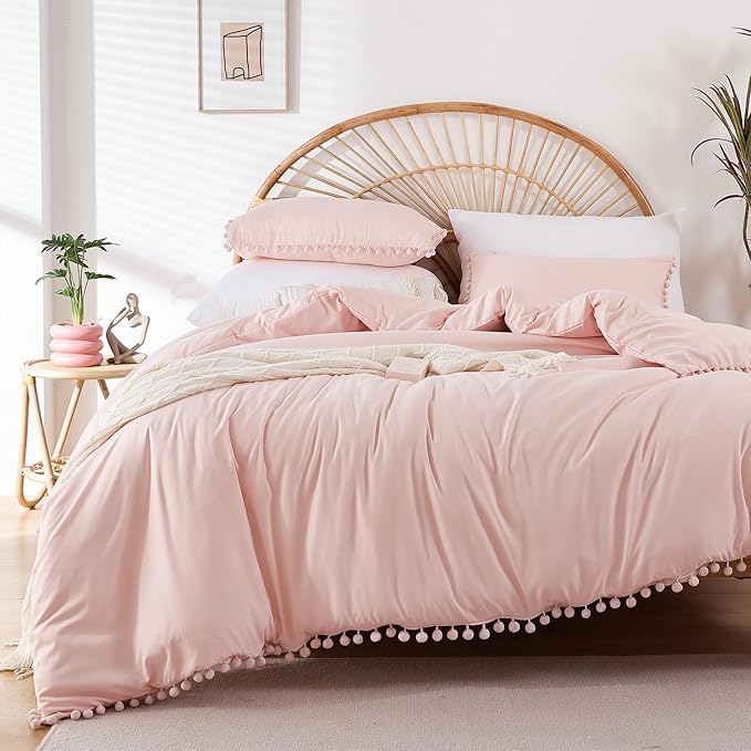 YIRDDEO Full Size Comforter Sets - Full Size Comforter with Ball Pom Fringe, Soft Bedding Set for All Seasons - 3 Pieces, 1 Comforter (79"x90") & 2 Pillow Shams(20"x26"), Blush