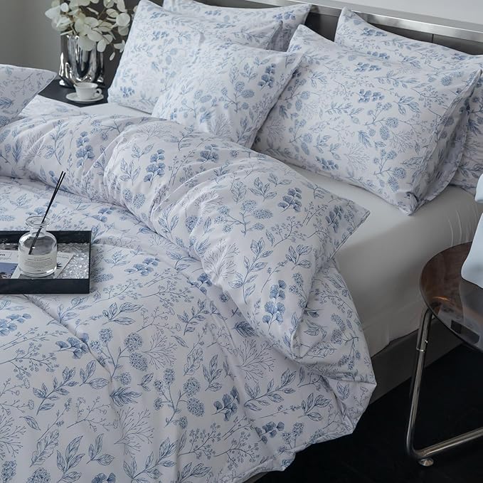 Twin Floral Comforter Set 2 Pieces Soft Blue Flower Print Botanical Garden Style Comforter and Pillowcases