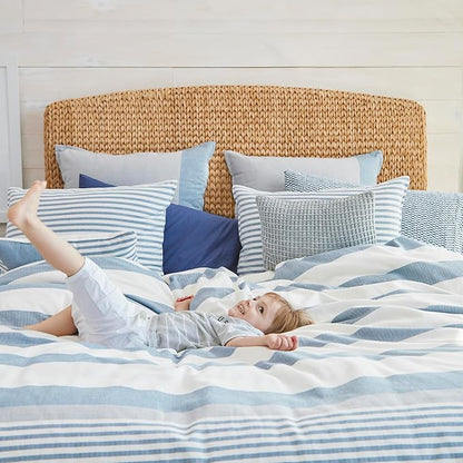 Nautica - Queen Comforter Set, Soft & Breathable Cotton Bedding with Medium Weight Feel, Reversible 3 Piece Bed Set with Matching Pillowcases (Fairwater Blue)