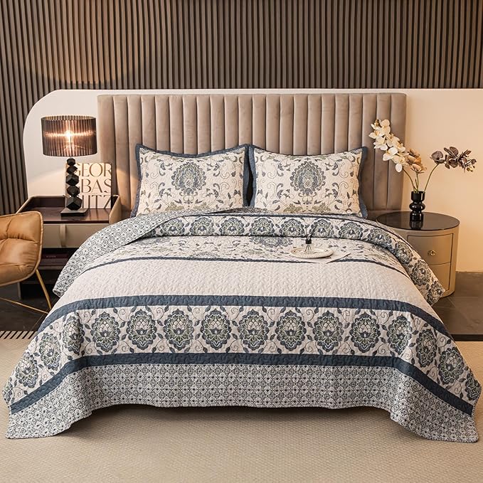 Bohemian King Size Quilt Comforter Bedding Set -3 Pieces Red Quilts (1 Quilt, 2 Pillow Shams) Bedding Set, All Season Lightweight Bedspreads Sleep Companion(Dark Blue)